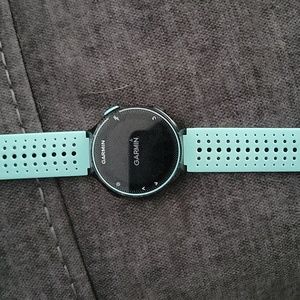 Garmin Forerunner 235